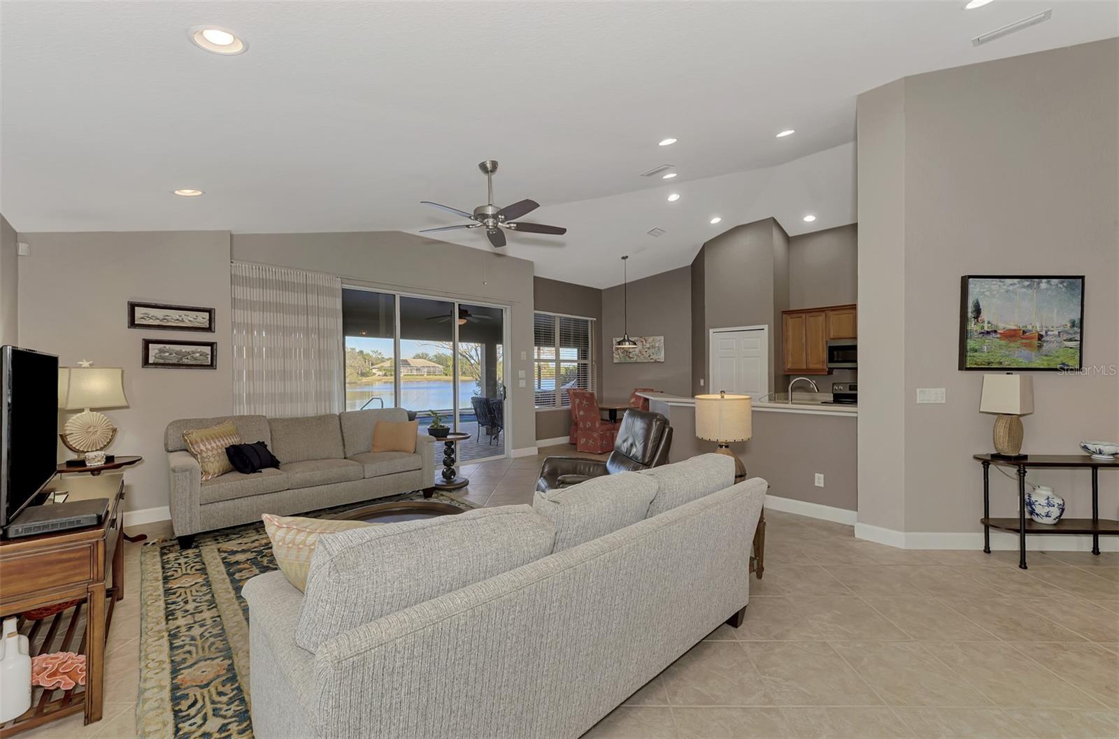 Image 11 of 69 For 14394 Silver Lakes Circle