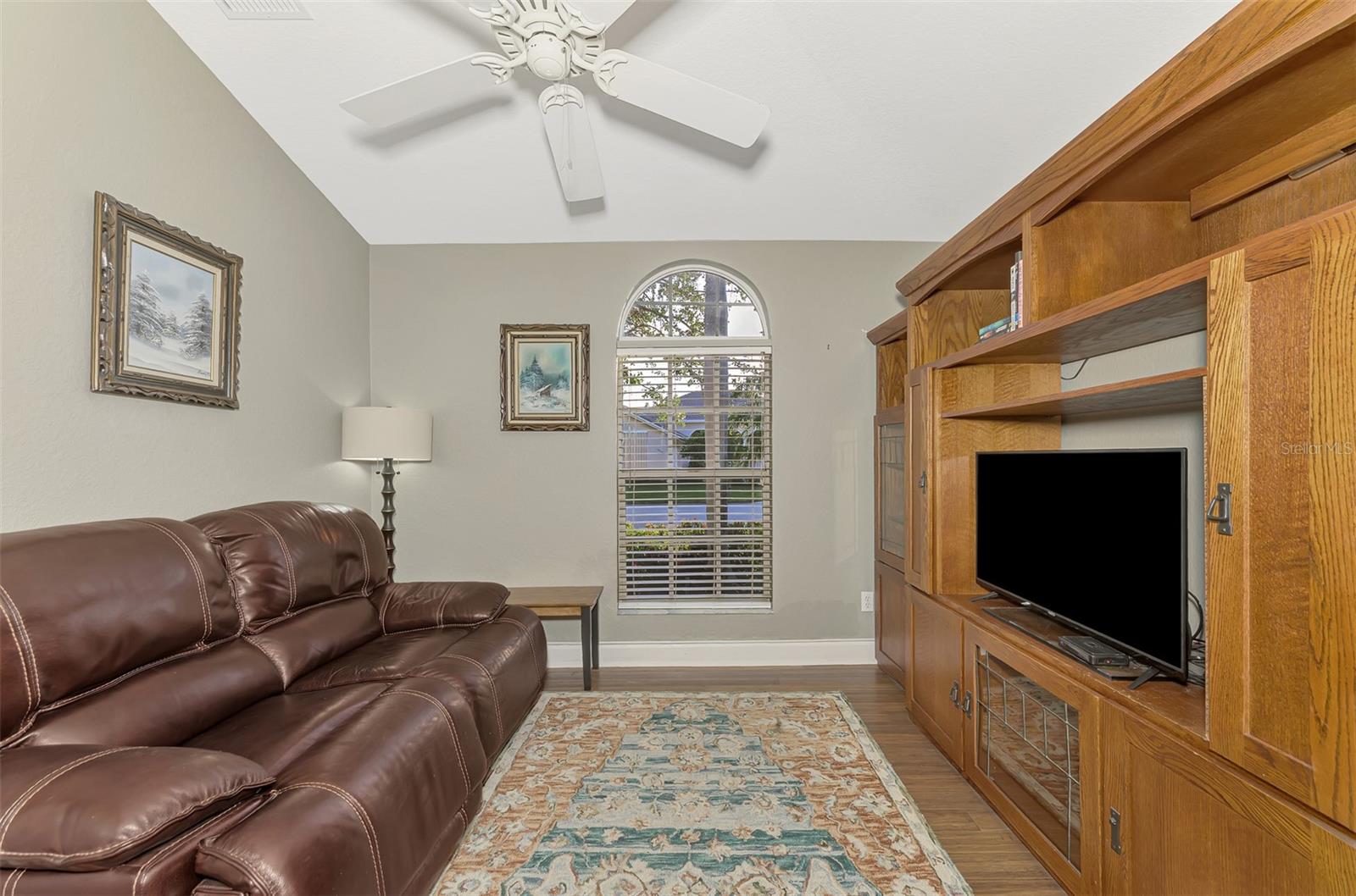 Image 29 of 69 For 14394 Silver Lakes Circle