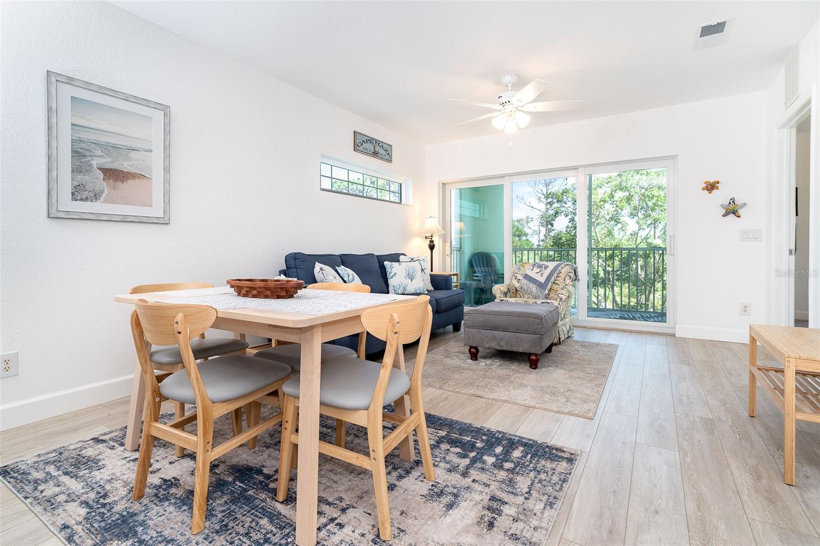Image 10 of 49 For 8407 Placida Road 205