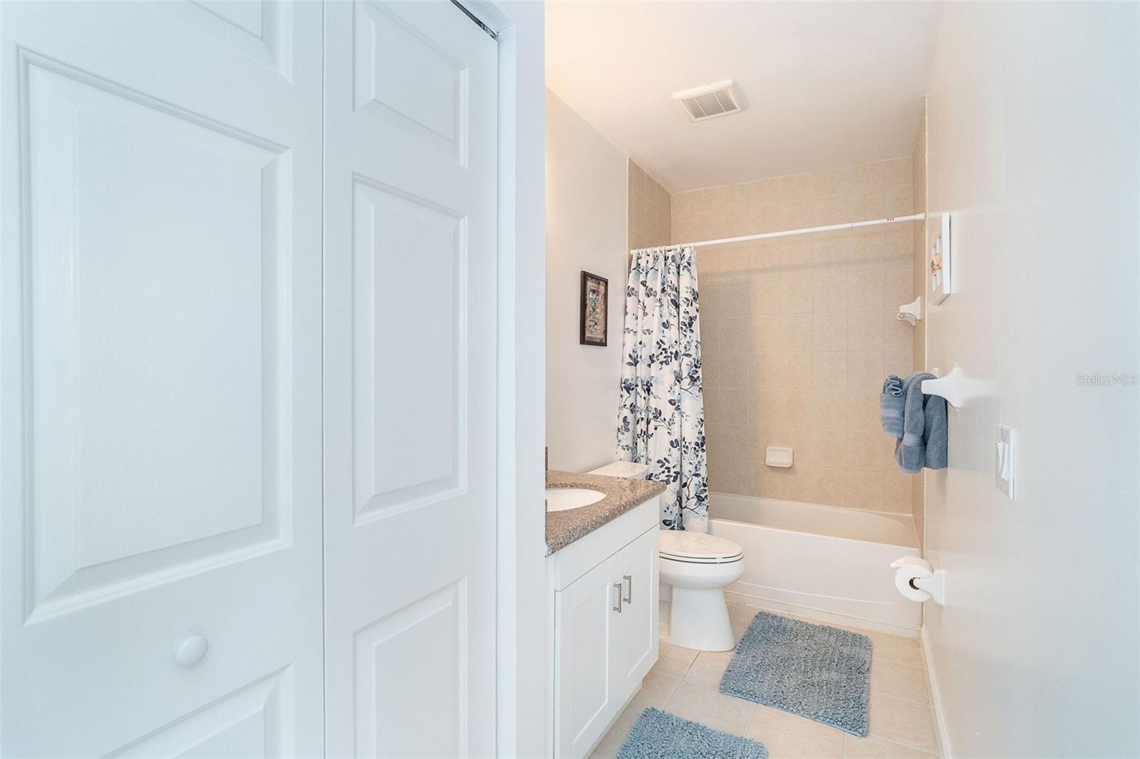 Image 28 of 49 For 8407 Placida Road 205