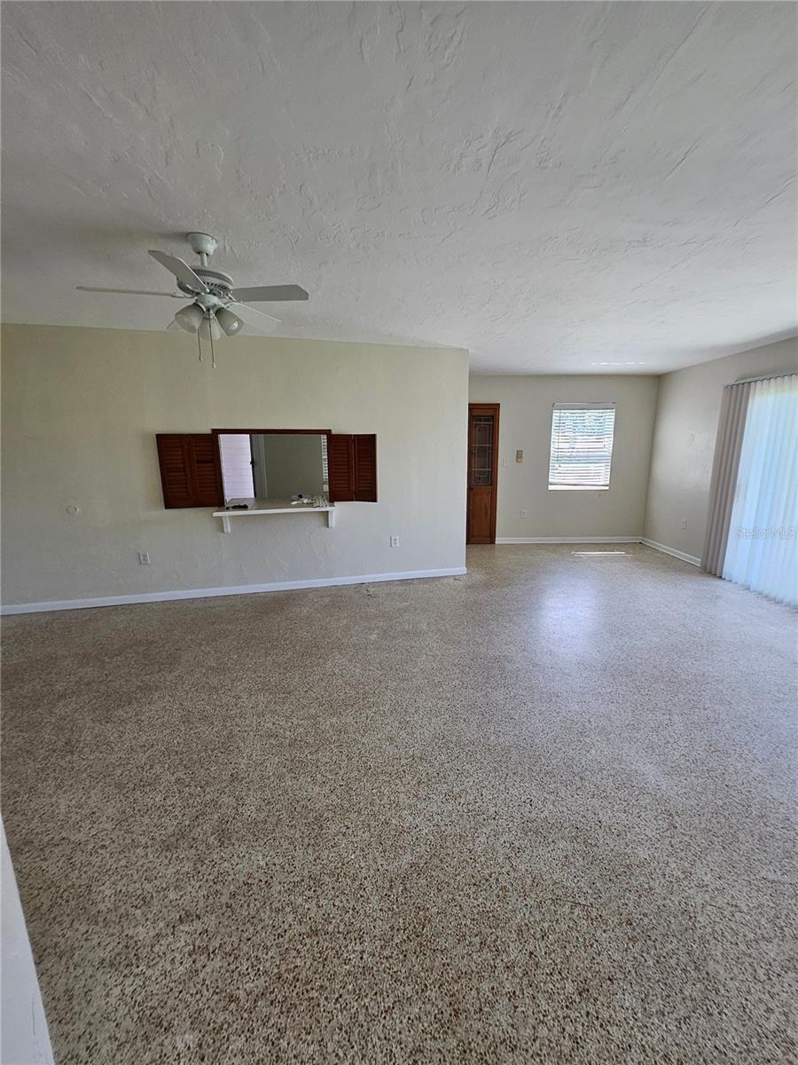 Image 2 of 19 For 2433 Deedra Street