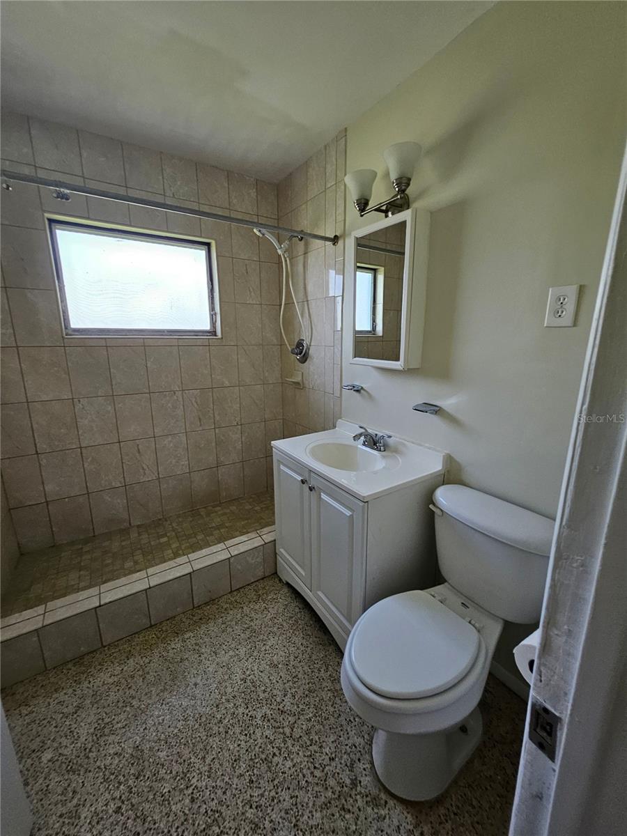 Image 7 of 19 For 2433 Deedra Street