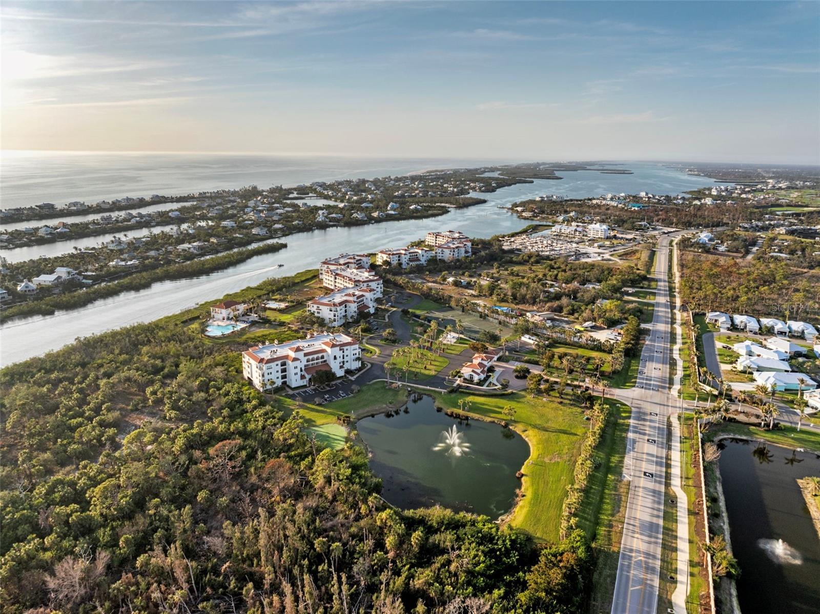 Image 4 of 80 For 11160 Hacienda Del Mar Boulevard D-301