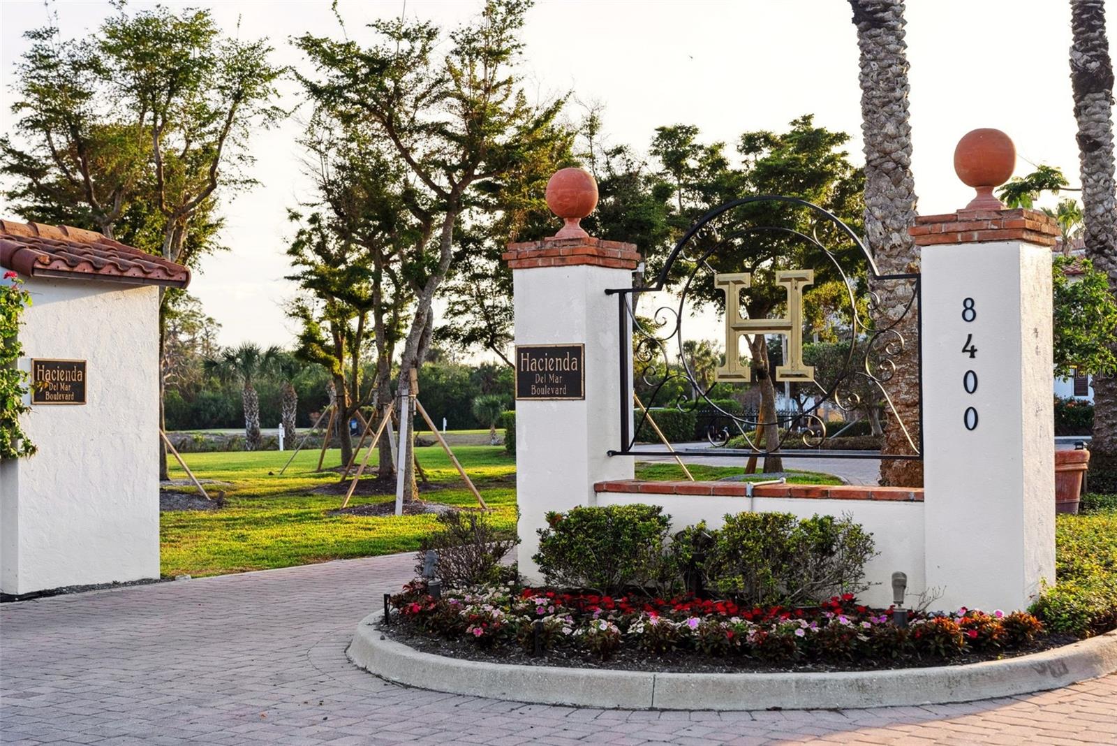 Image 9 of 80 For 11160 Hacienda Del Mar Boulevard D-301