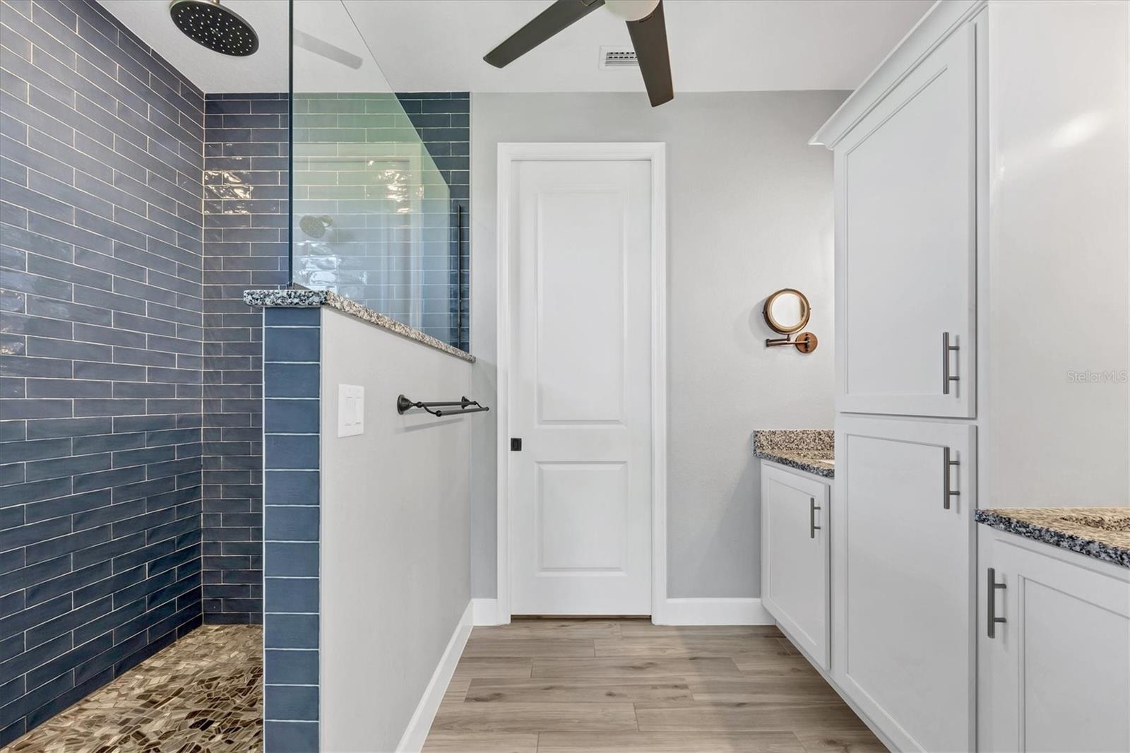 Image 20 of 50 For 15308 Acorn Circle