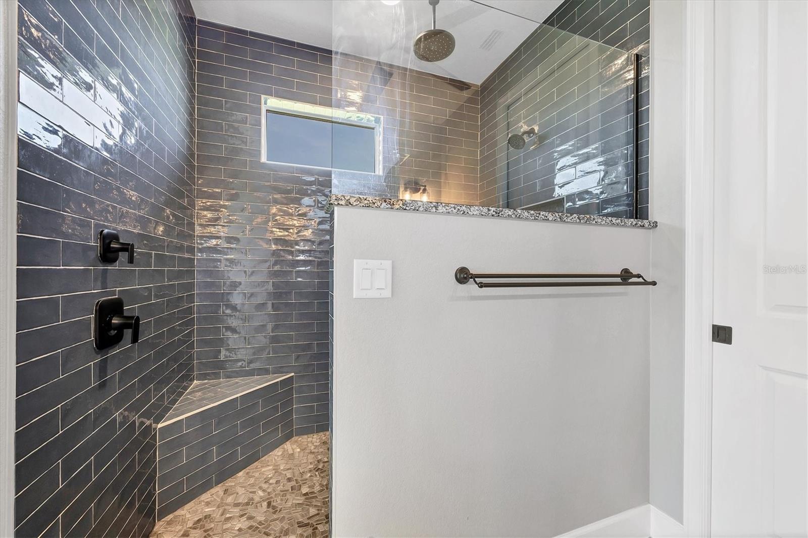 Image 21 of 50 For 15308 Acorn Circle