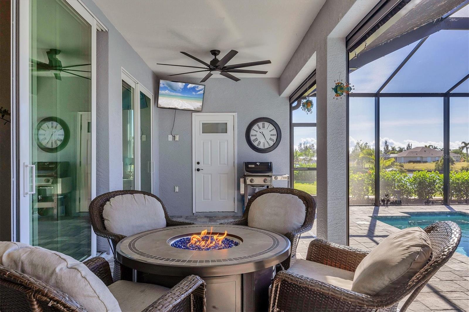 Image 33 of 50 For 15308 Acorn Circle