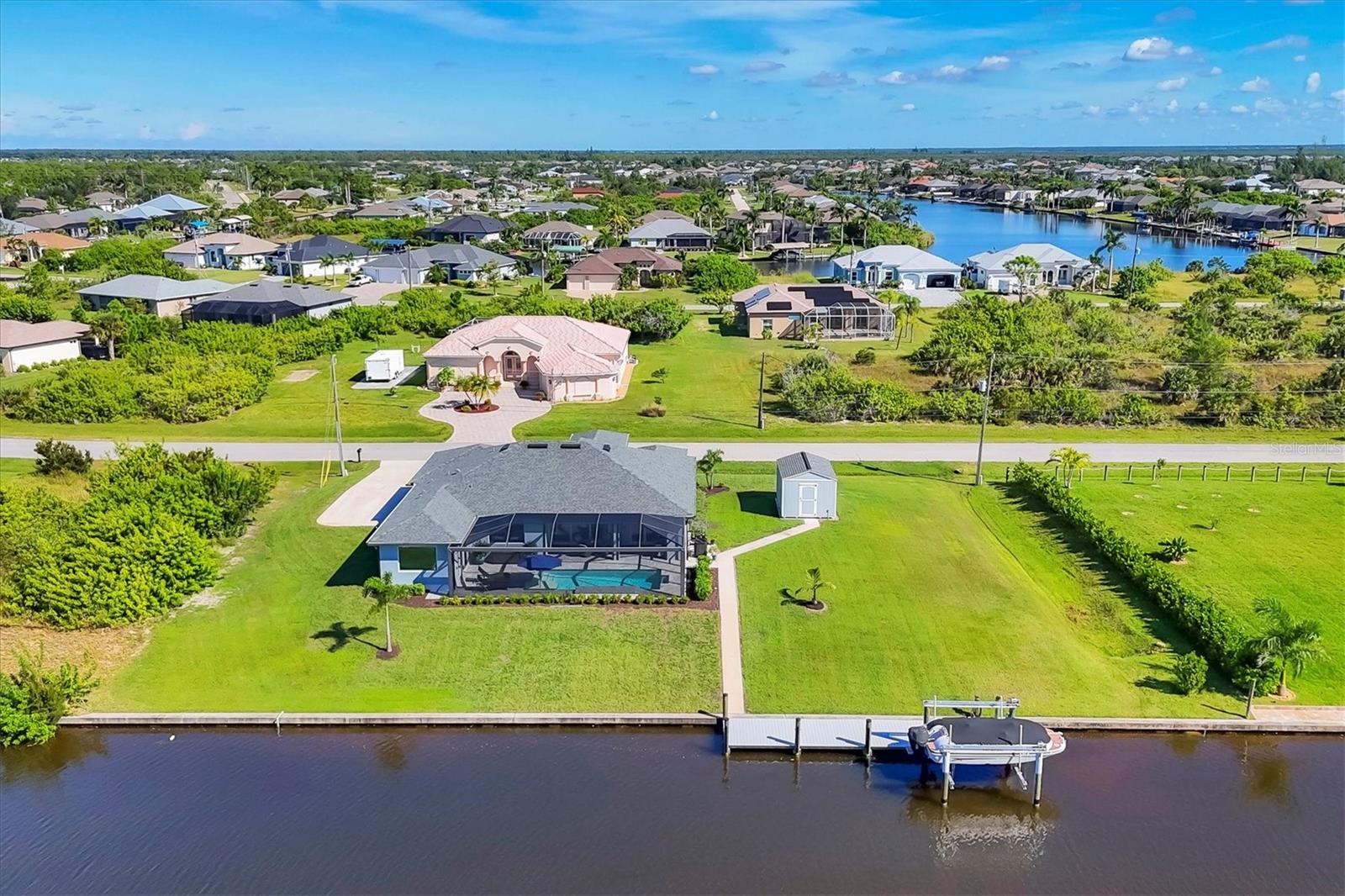 Image 36 of 50 For 15308 Acorn Circle