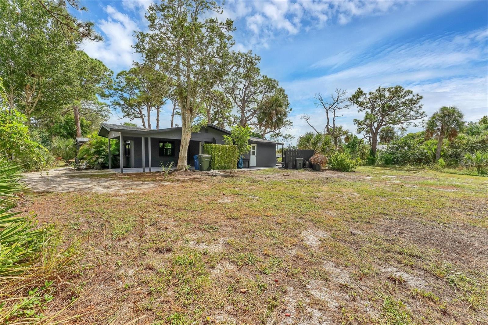 Image 41 of 53 For 1651 Lakeview Place