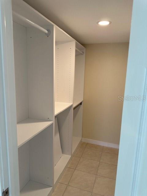 Image 10 of 11 For 654 Harvey Street