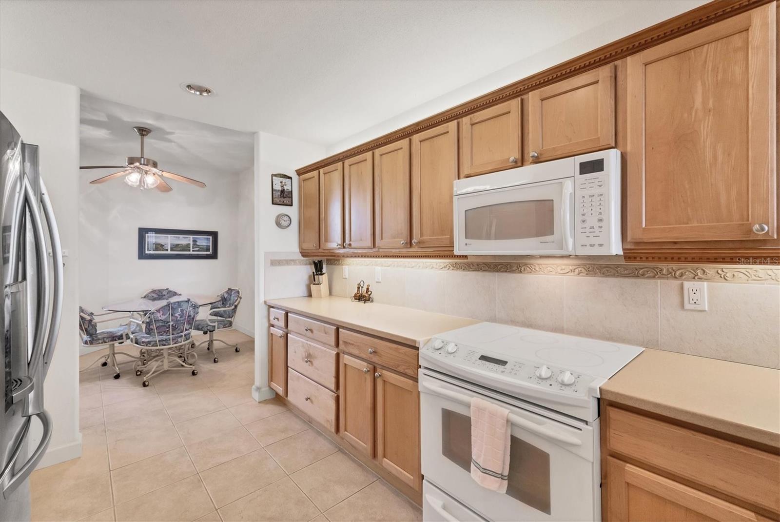 Image 20 of 47 For 10045 Links Lane 304