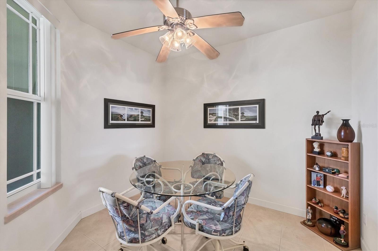 Image 21 of 47 For 10045 Links Lane 304