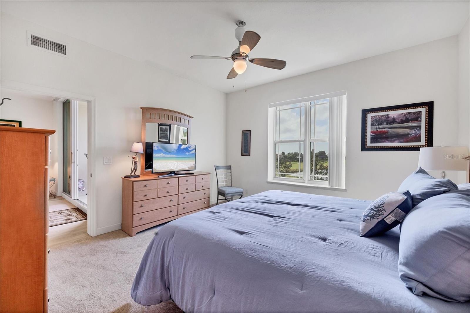 Image 27 of 47 For 10045 Links Lane 304