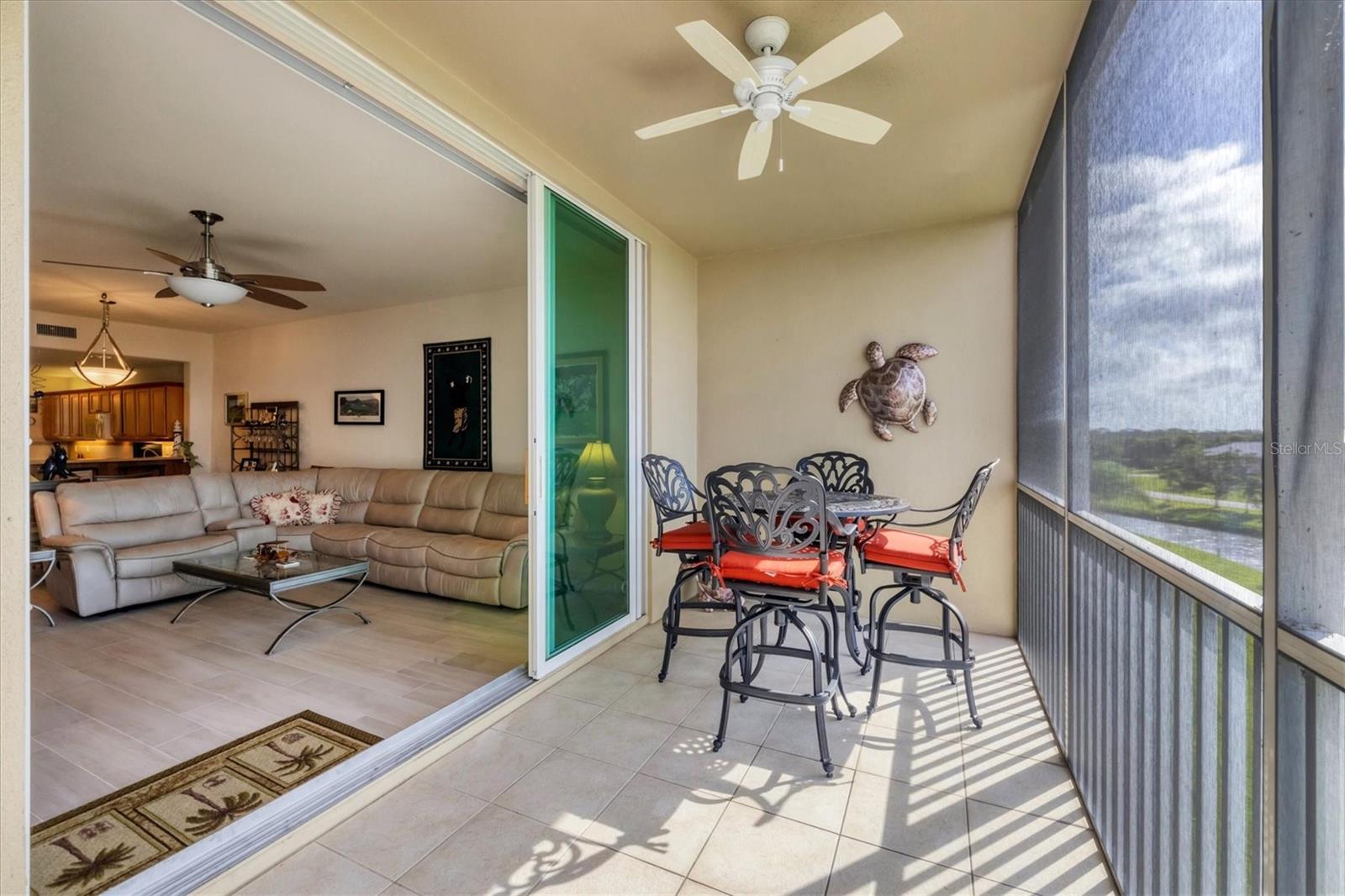 Image 36 of 47 For 10045 Links Lane 304