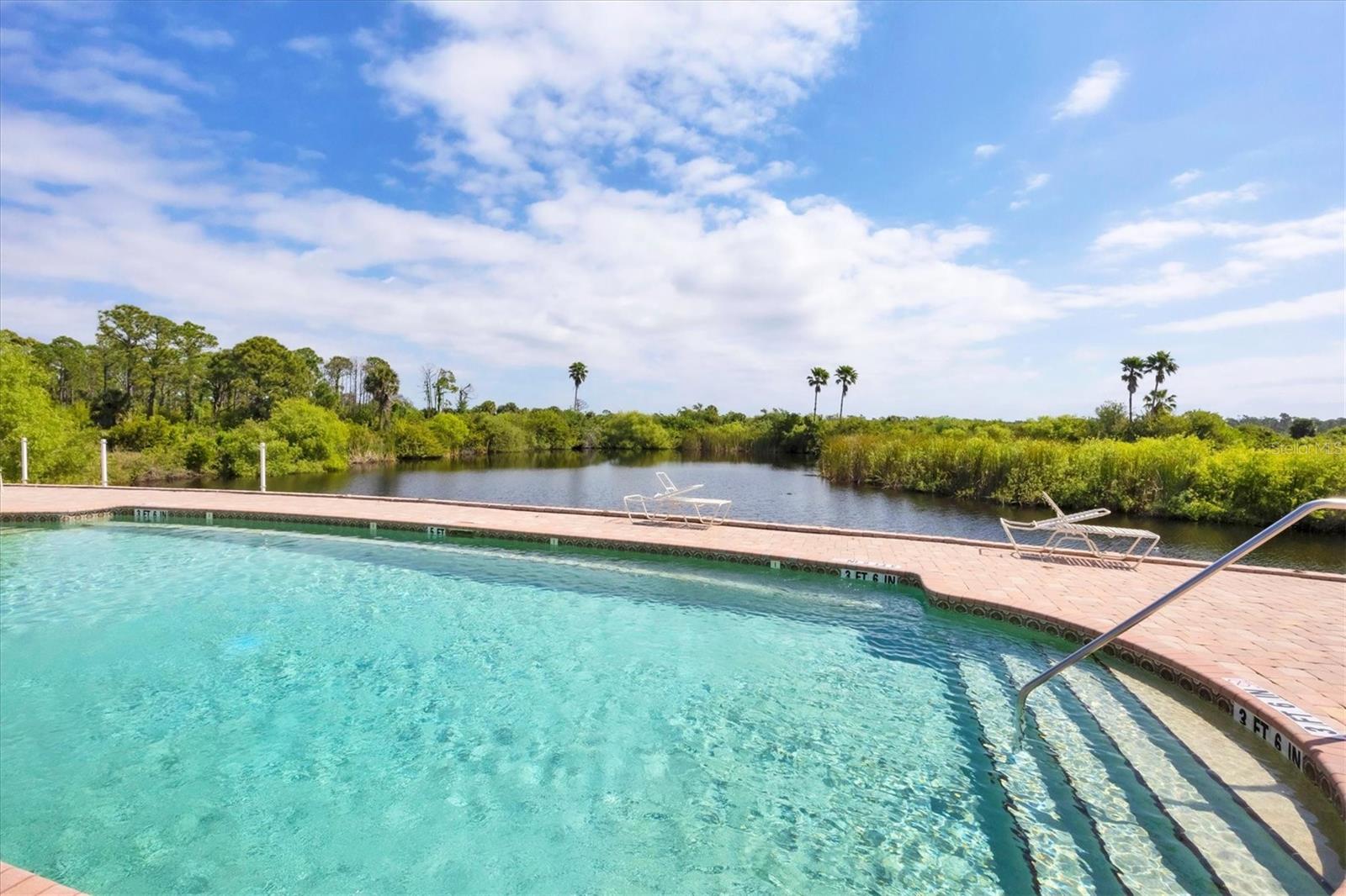 Image 46 of 47 For 10045 Links Lane 304