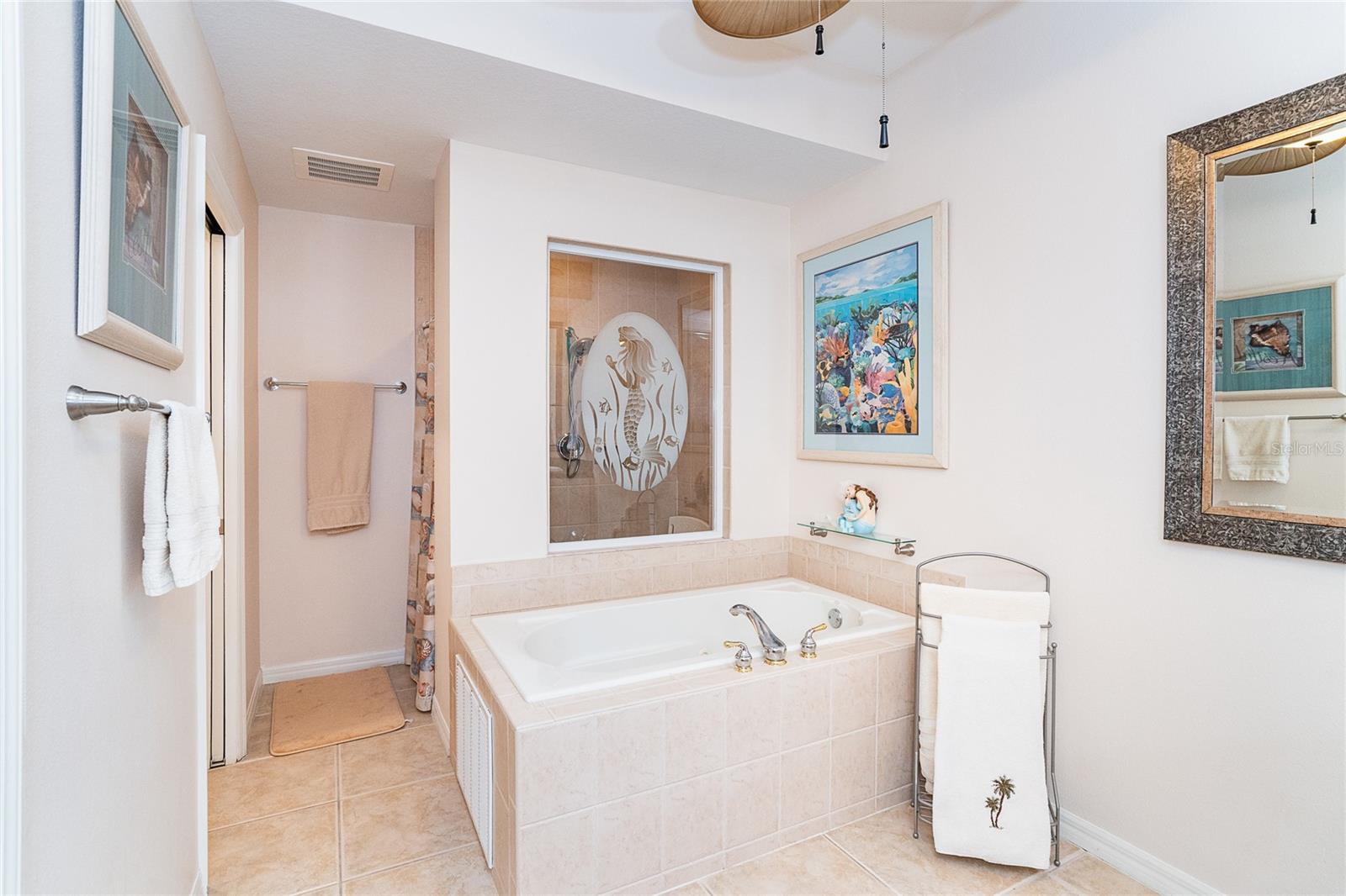 Image 33 of 73 For 9203 Griggs Road B202