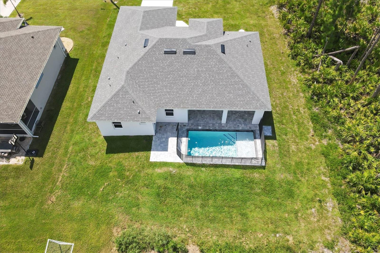 Image 45 of 47 For 10 Mast Drive