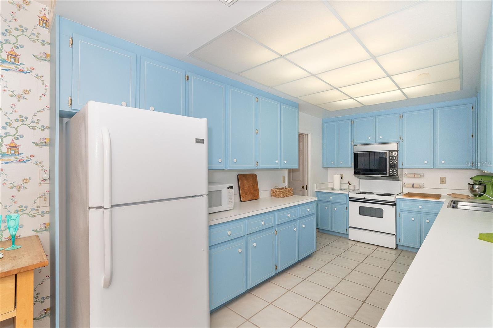 Image 18 of 43 For 12 Golf View Drive