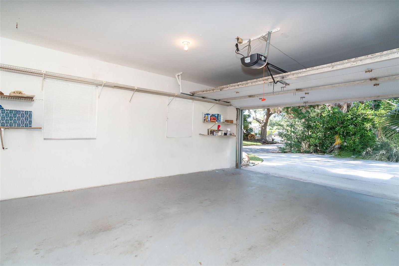 Image 30 of 43 For 12 Golf View Drive