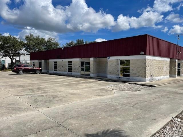 Image 3 of 11 For 509 Paul Morris Drive