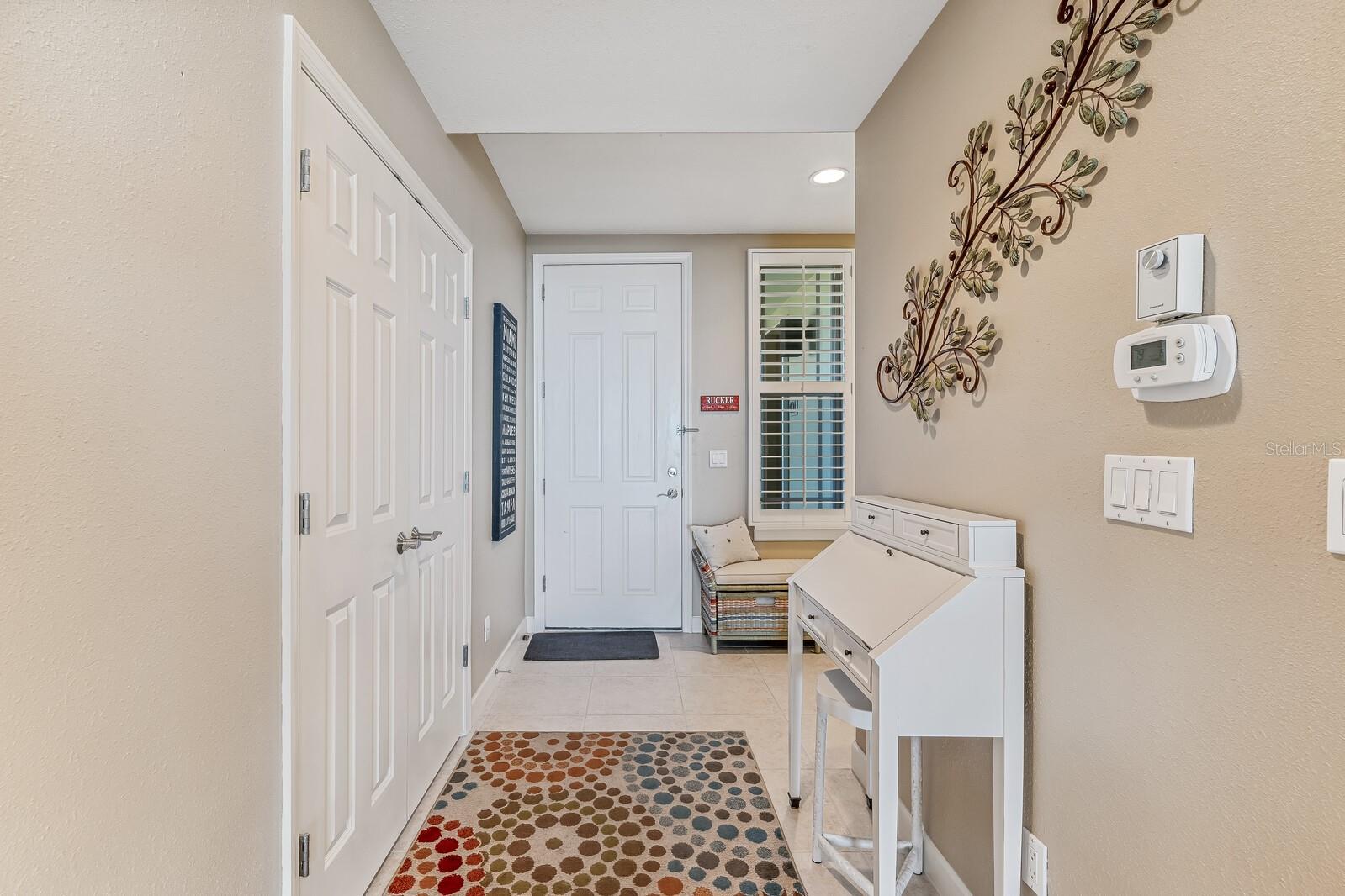 Image 4 of 34 For 10055 Links Lane 402