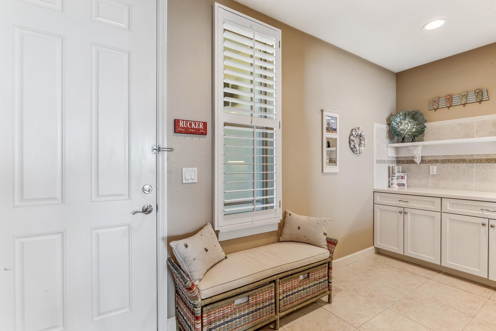 Image 5 of 34 For 10055 Links Lane 402