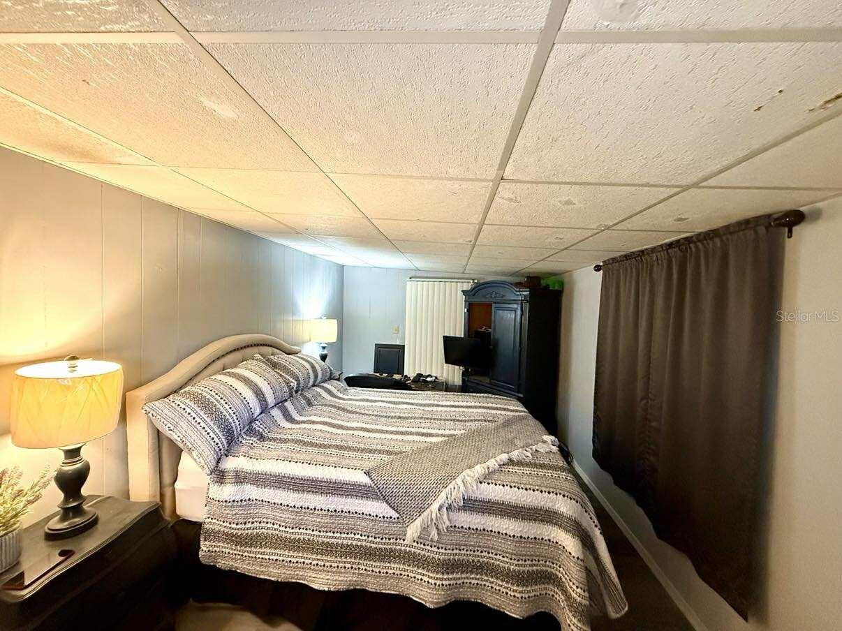 Image 10 of 45 For 5516 Holiday Park Boulevard