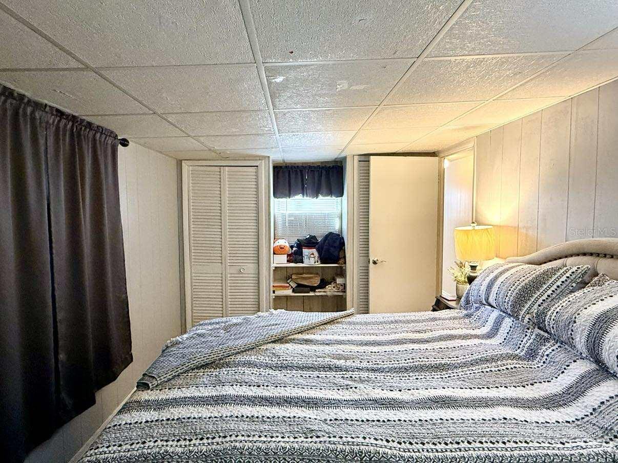 Image 14 of 45 For 5516 Holiday Park Boulevard