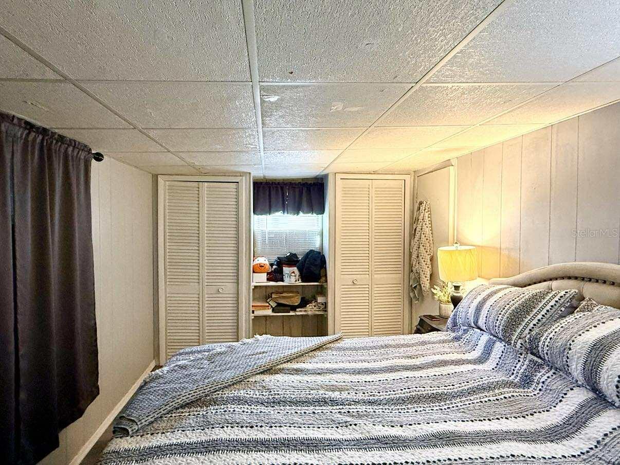 Image 19 of 45 For 5516 Holiday Park Boulevard