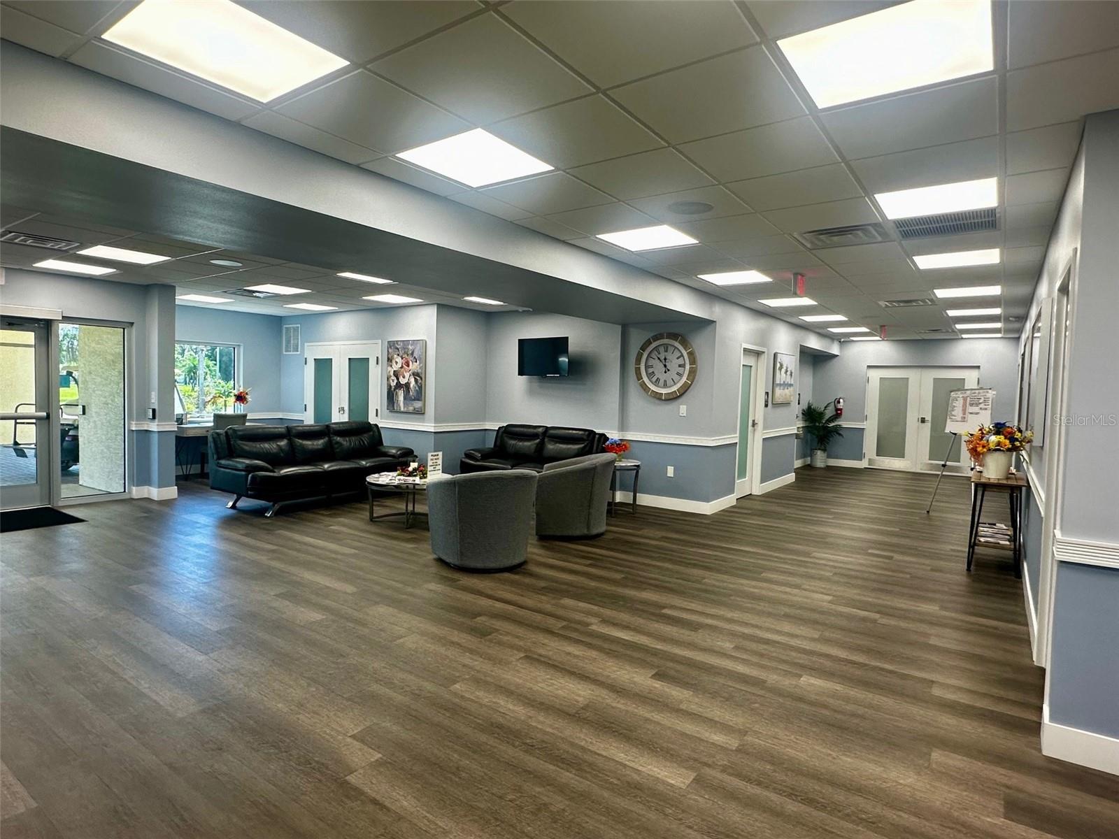 Image 38 of 45 For 5516 Holiday Park Boulevard