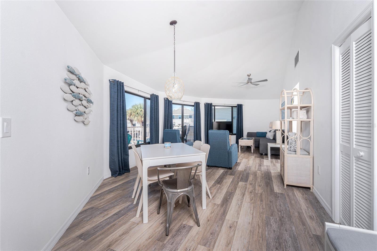Image 16 of 61 For 2240 Beach Road 22d