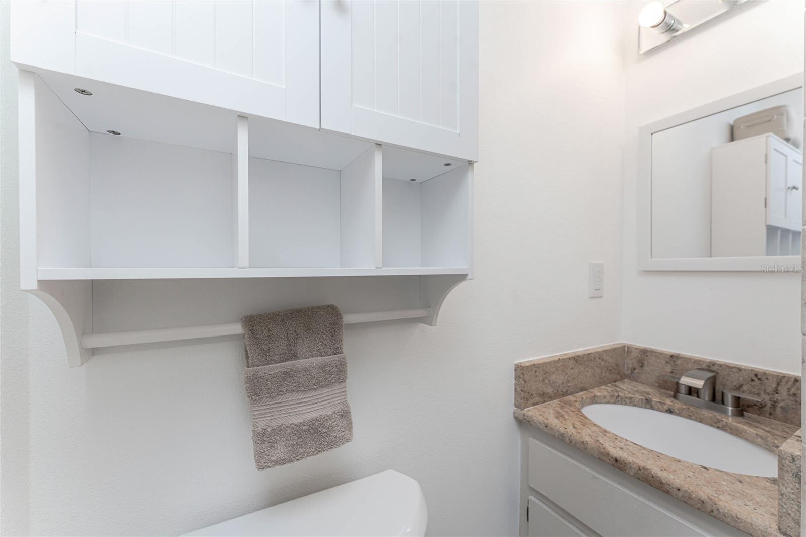 Image 33 of 61 For 2240 Beach Road 22d