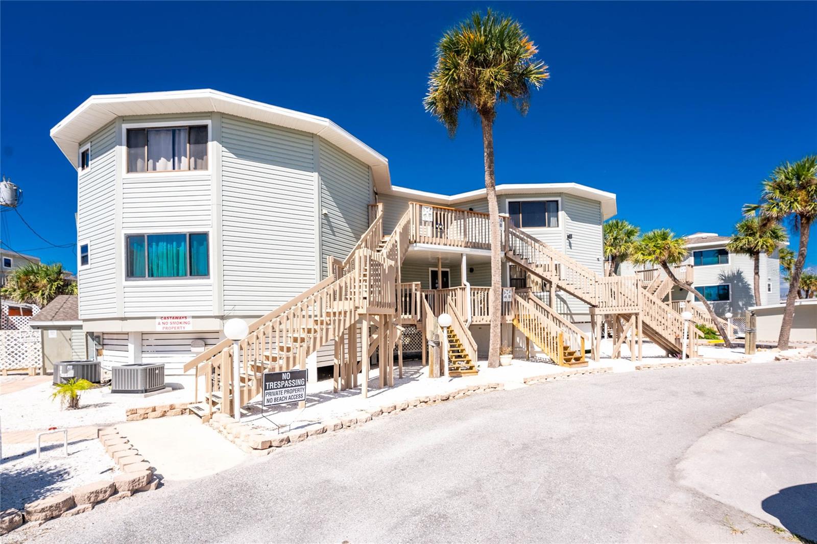 Image 43 of 61 For 2240 Beach Road 22d