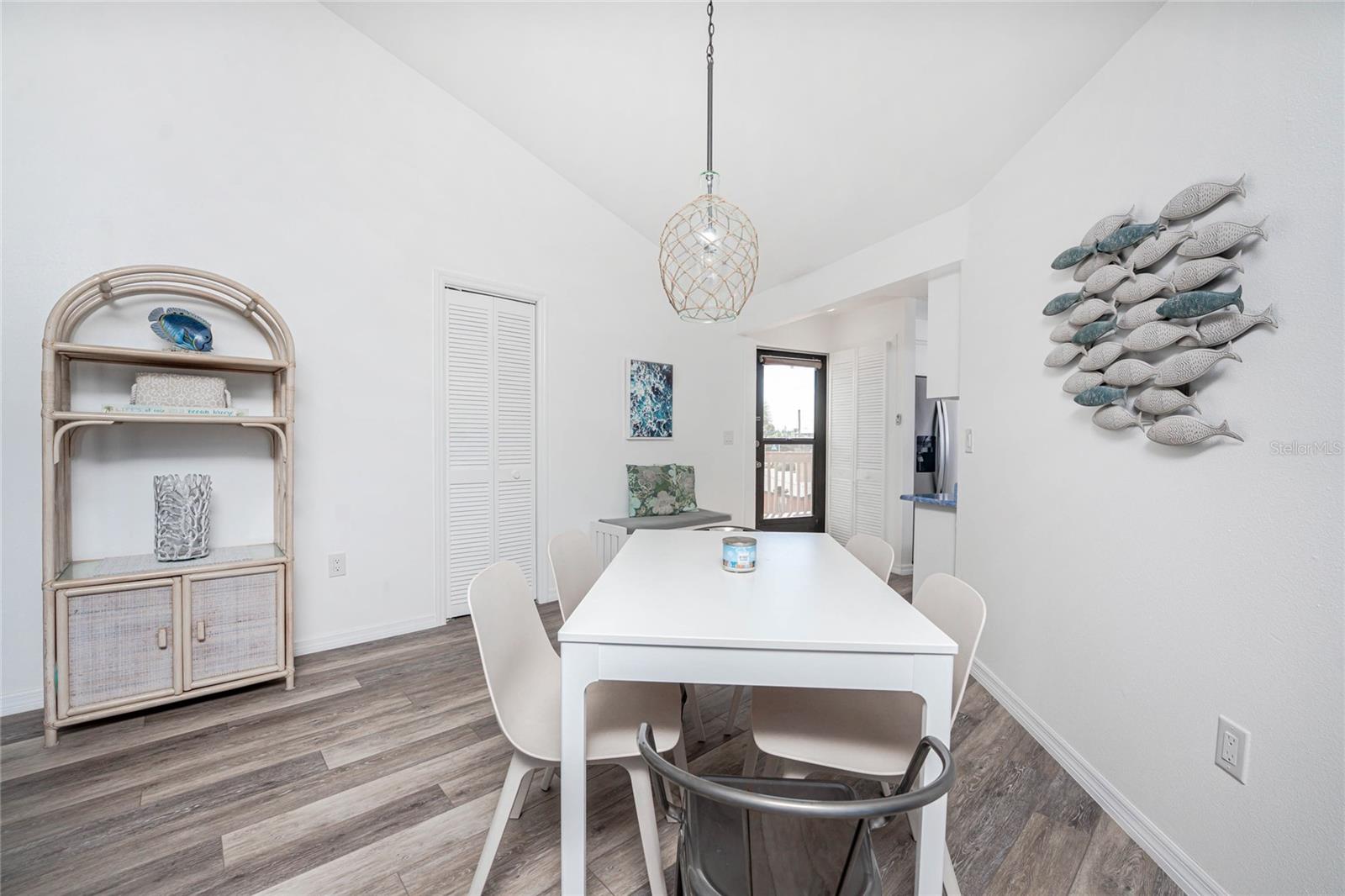Image 6 of 61 For 2240 Beach Road 22d