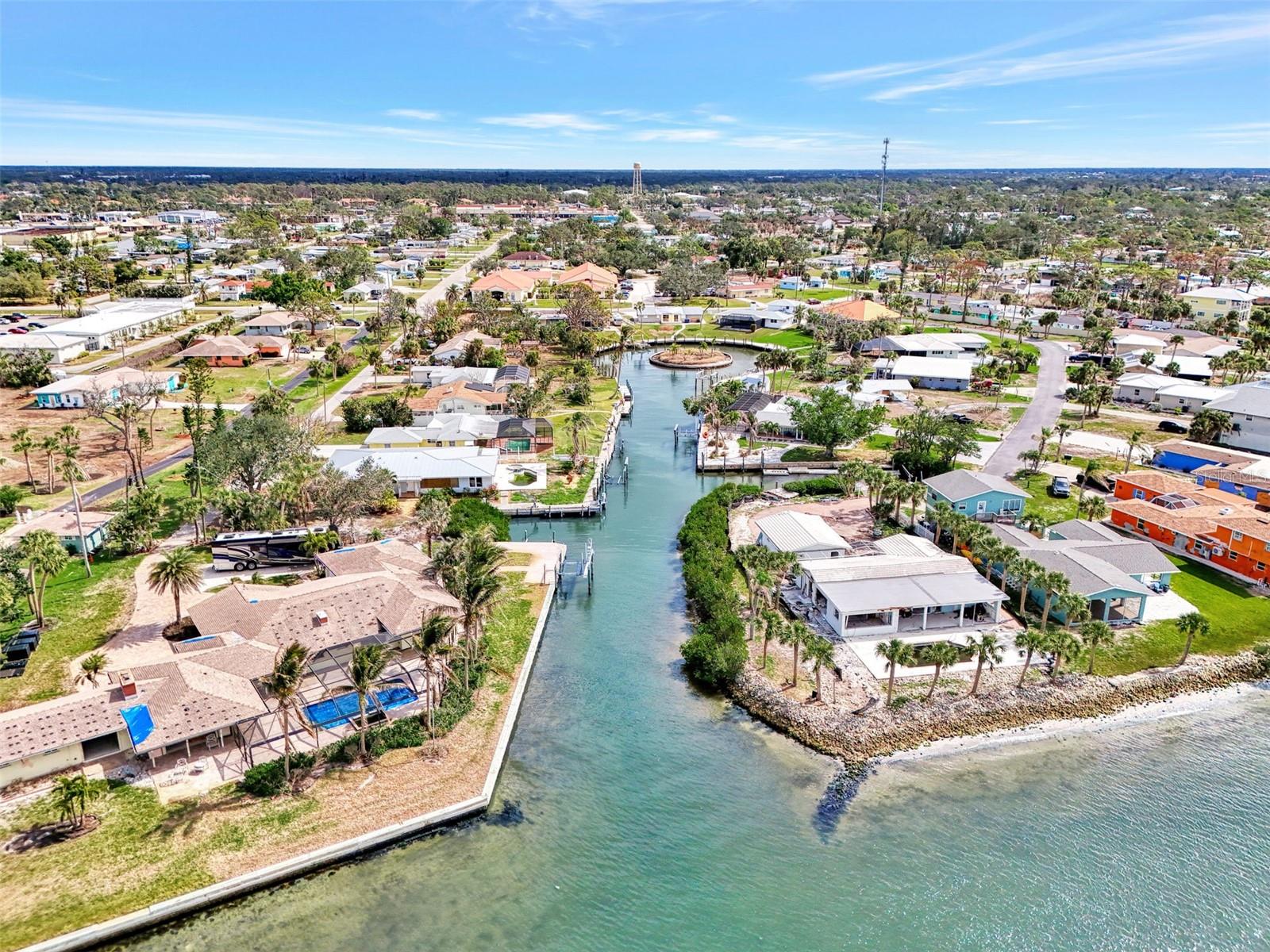 Image 16 of 61 For 232 Bahia Vista Drive