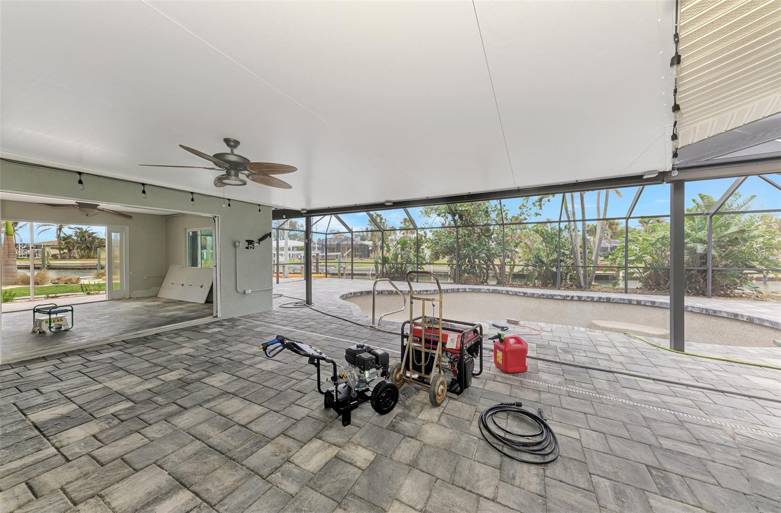 Image 43 of 61 For 232 Bahia Vista Drive