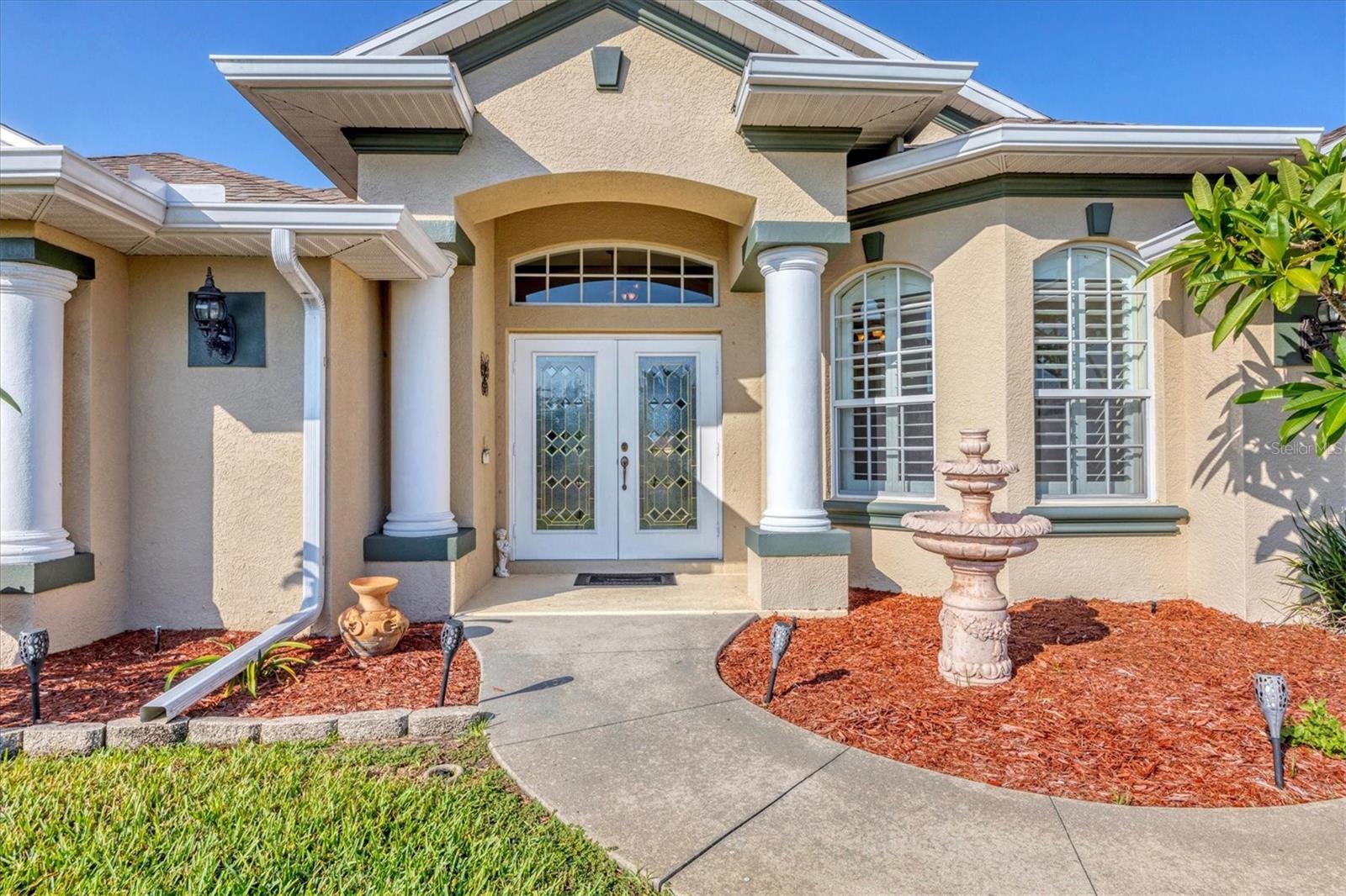 Image 4 of 53 For 14091 Peekskill Avenue