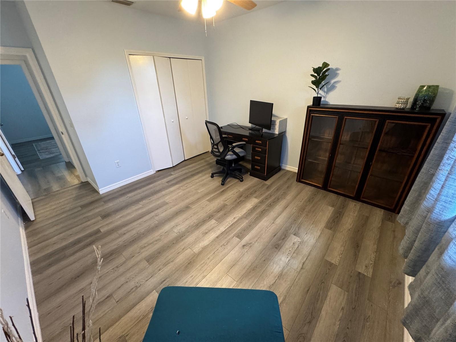 Image 14 of 18 For 2466 Logsdon Street