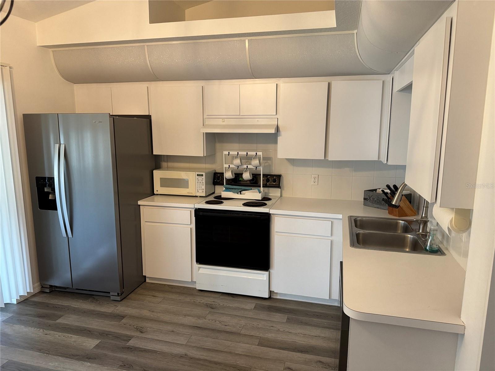 Image 5 of 18 For 2466 Logsdon Street