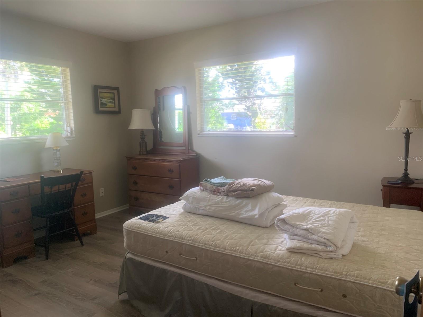 Image 8 of 14 For 1625 Elinor Place