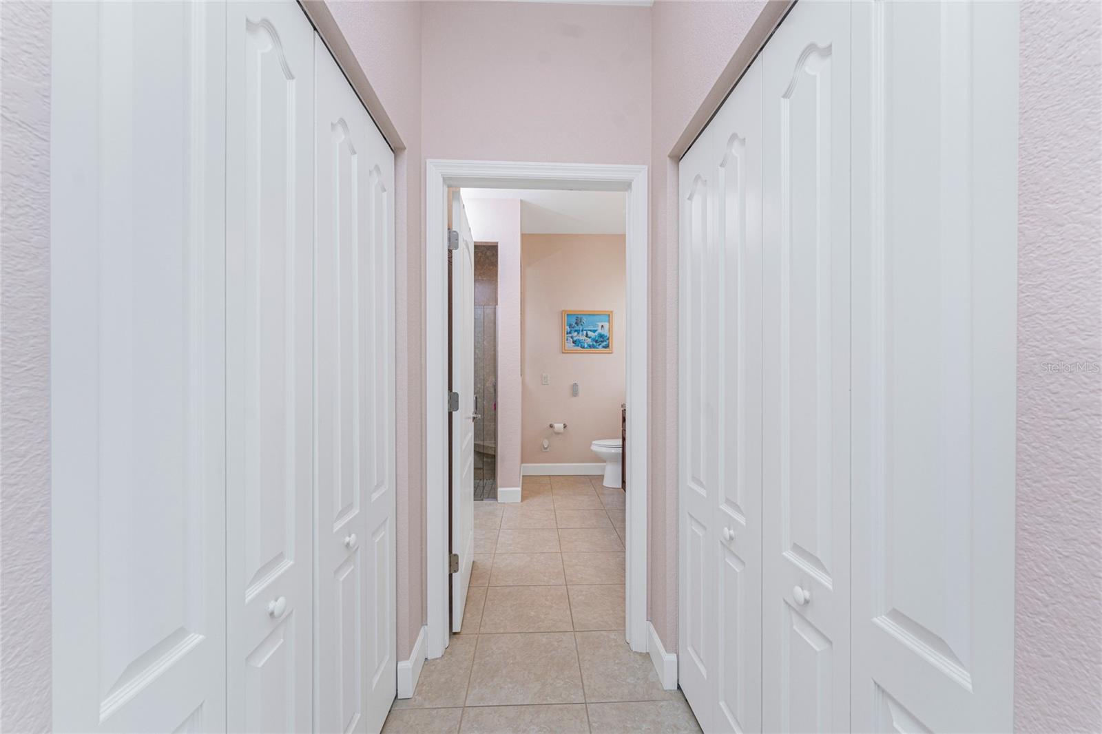 Image 25 of 52 For 59 Long Meadow Lane