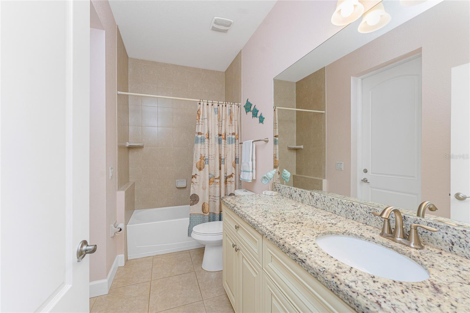 Image 32 of 52 For 59 Long Meadow Lane