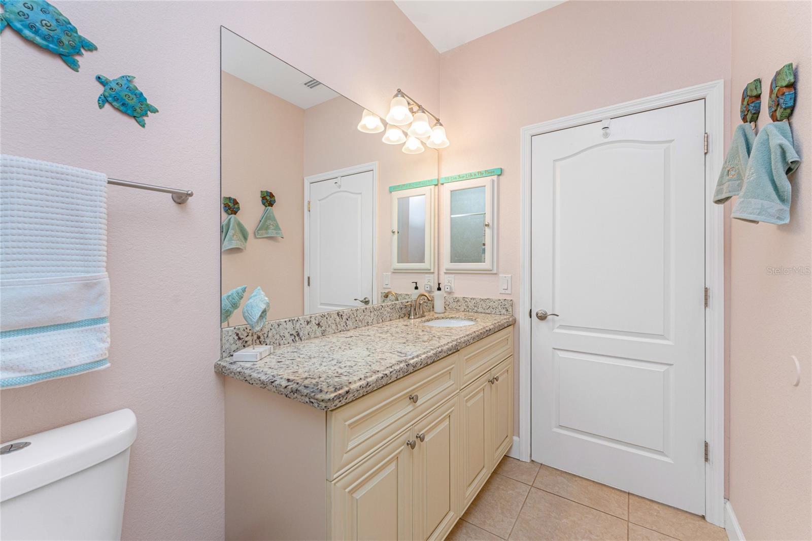 Image 33 of 52 For 59 Long Meadow Lane