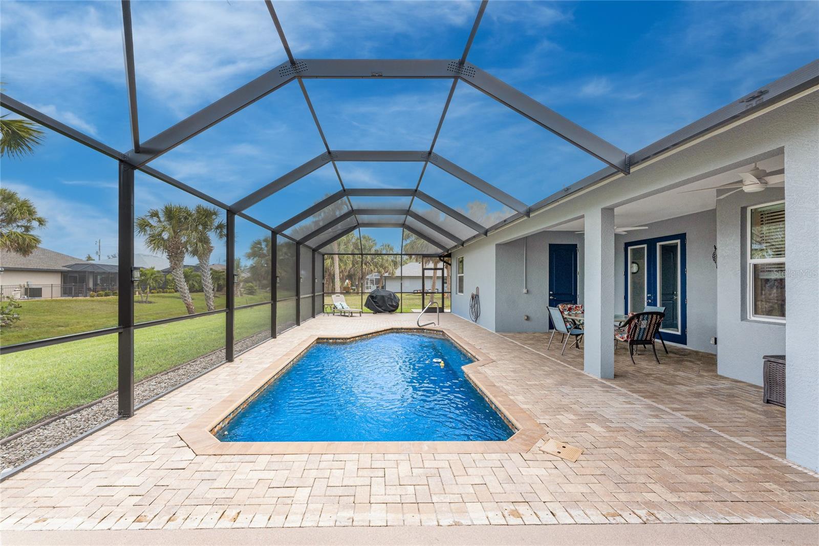 Image 40 of 52 For 59 Long Meadow Lane