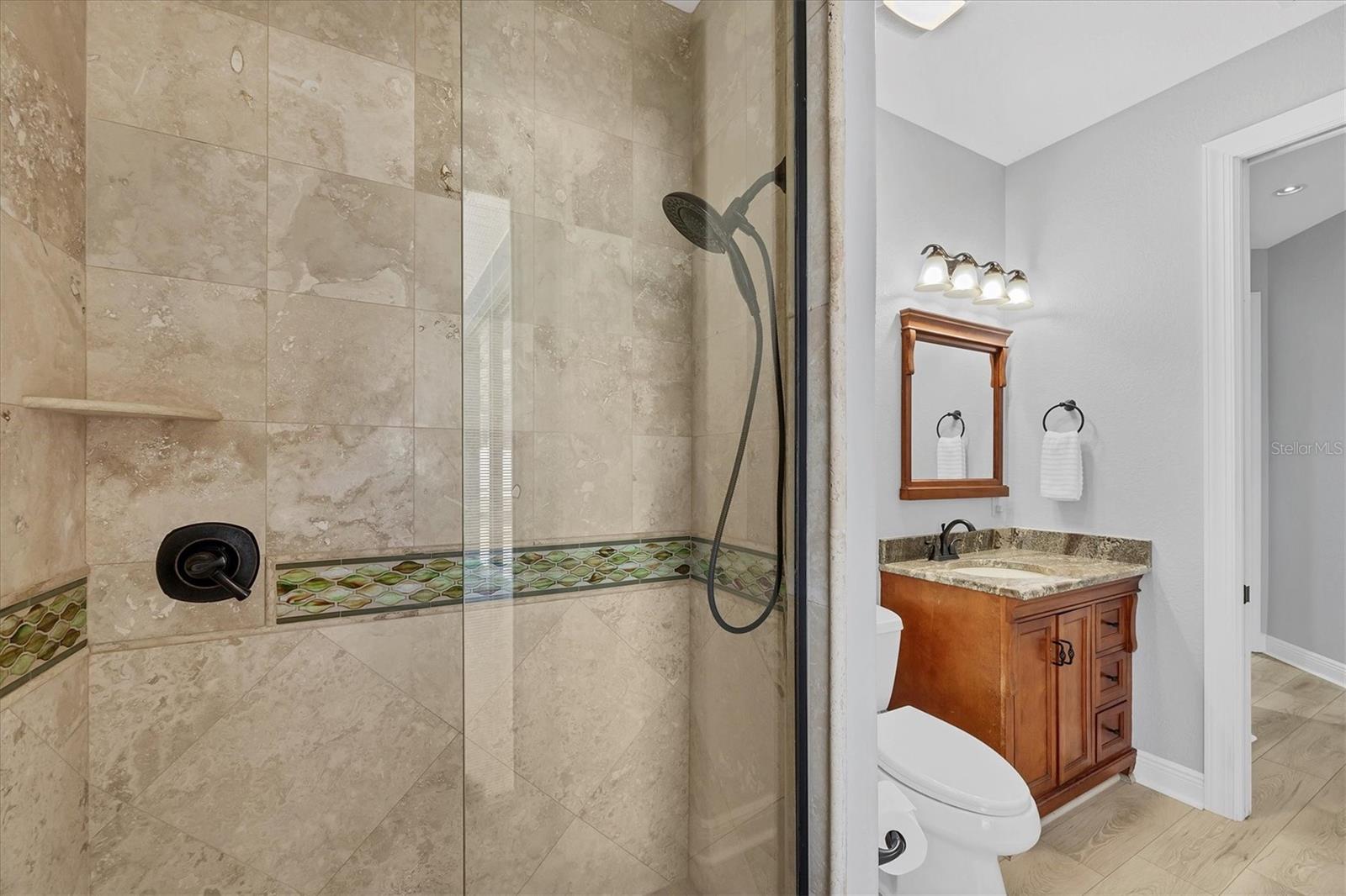 Image 24 of 59 For 8376 Antwerp Circle