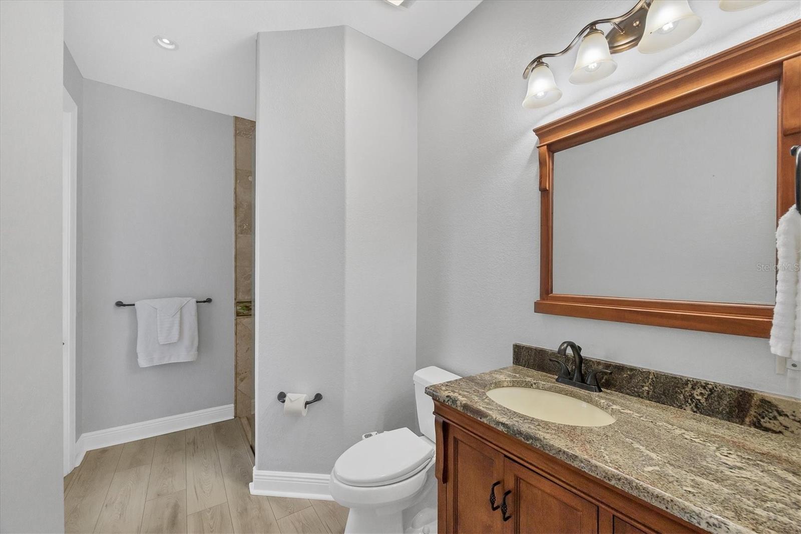 Image 26 of 59 For 8376 Antwerp Circle