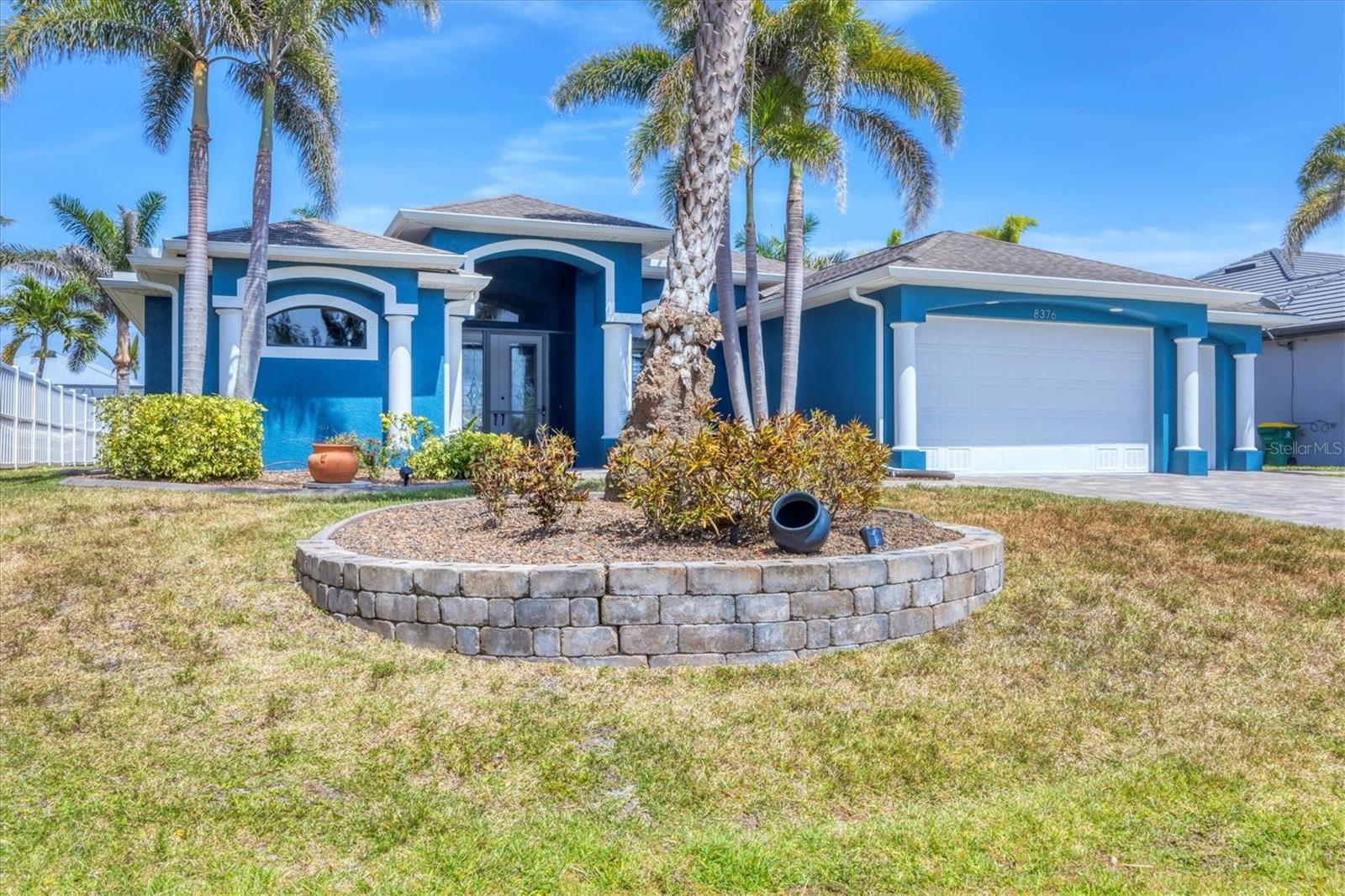 Image 4 of 59 For 8376 Antwerp Circle