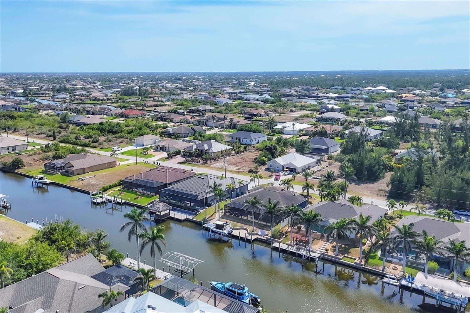 Image 42 of 59 For 8376 Antwerp Circle