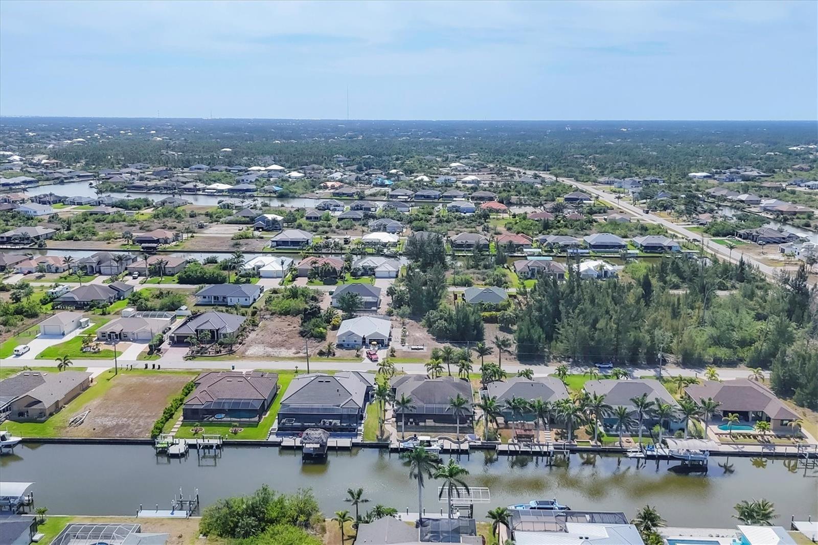 Image 43 of 59 For 8376 Antwerp Circle