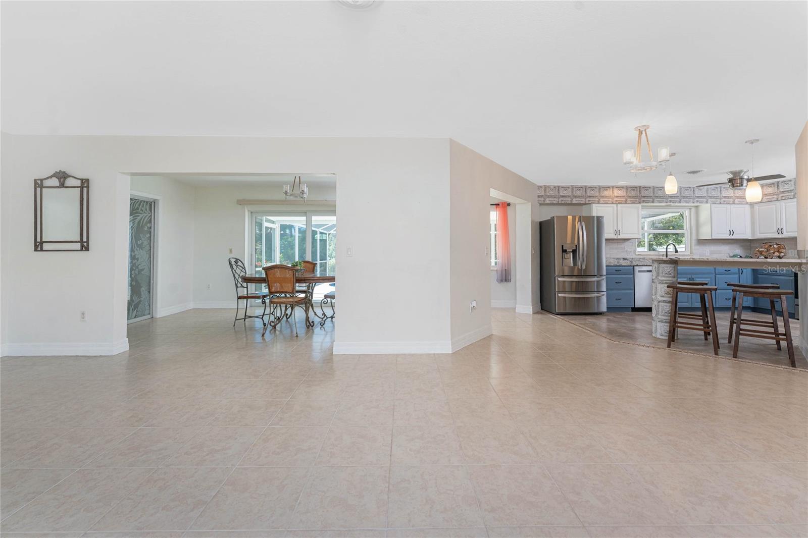 Image 13 of 69 For 1005 2nd Street